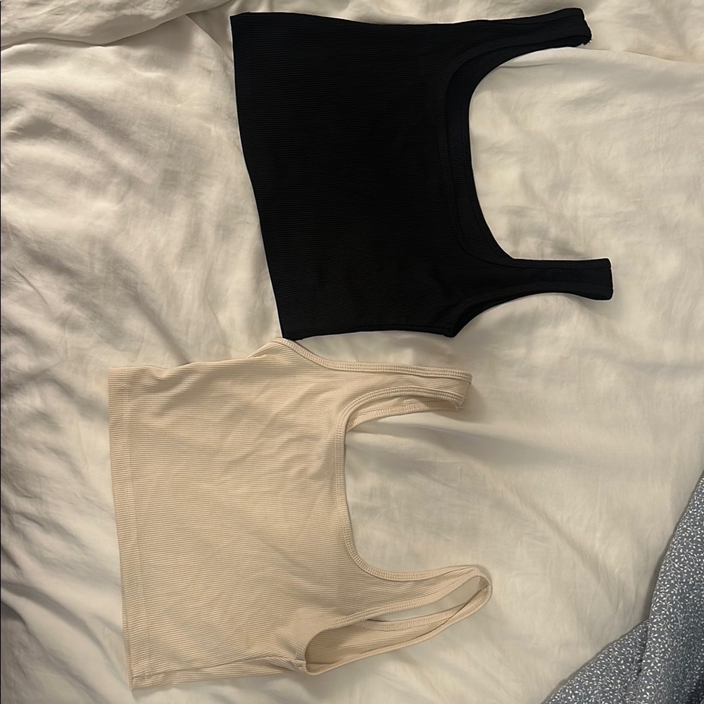 Black and Cream Ribbed Crop Tops
